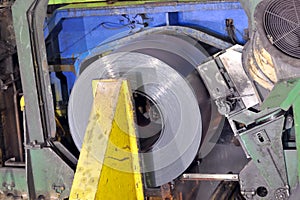 Hot rolls of tinplate