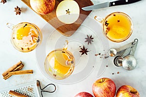 Hot Spiced Mulled Apple Cider