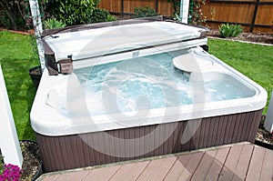 Hot tub in back yard