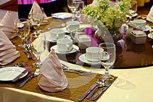Hotel ballroom table setting and arrangement