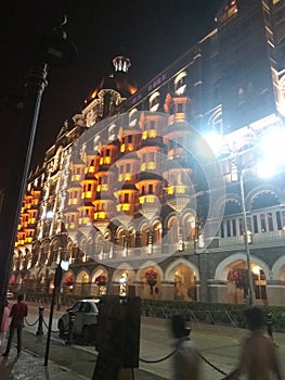Hotel taj of Mumbai are famous