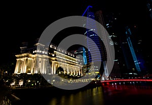 Hotels and tall buildings along the Singapore rive