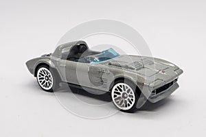 1:64 Hotwheels Racing Corvette C2