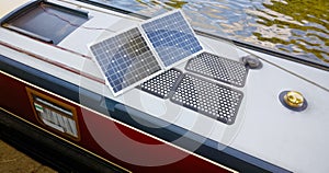 House Narrow Boat Solar Panels - Clean Energy