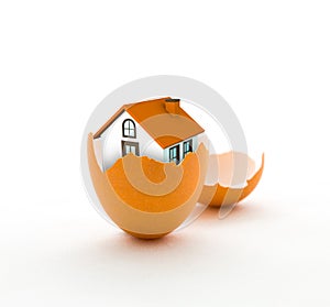 House in eggshell, home insurance