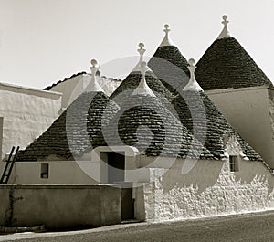 TRULLO ITALY APULIA CONSTRUCTION HISTORY photo