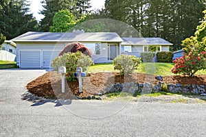 House exterior with curb appeal