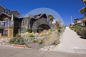 House front of the manhattan beach in california