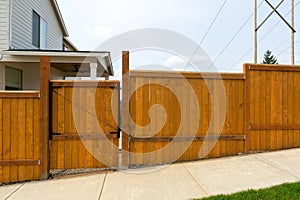 House Garden Backyard Wood Fence with Gate