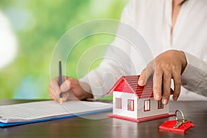 house and keys with bokeh background