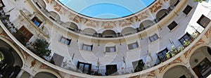 The house located on plaza del Cabildo, public space located near the cathedral where every Sunday a market of old coins