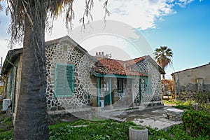 house on the mediterranean seafront 8