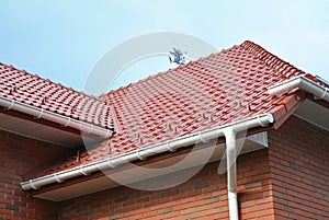 House Problem Areas for Rain Gutter Waterproofing. Guttering, Gutters, Plastic Guttering, Guttering & Drainage.