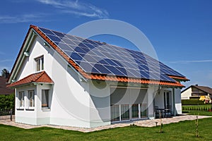 House, solar panel photo