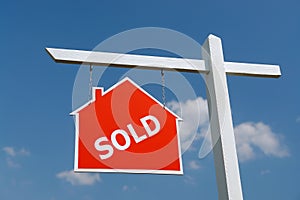 House Sold signpost photo