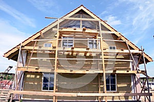 House thermal insulation with mineral rockwool