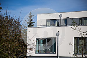 House with white facade, cubic shape, modern,