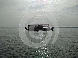 Houseboat ride in vembanad lake kerala