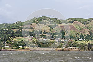 Houses on the banks of Columbia River Gorge Pacific Northwest between Oregon and Washington