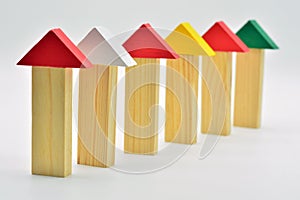 Casas hecho de madera bloques en línea 