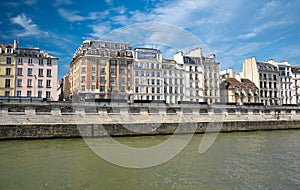 Houses in Paris France