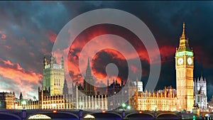 Houses of parliament - Big ben, London, UK, time lapse