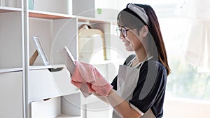 Housewives use towels to wipe things