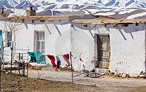 Housing of the Kyrgyz village of Sary-Mogol