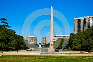 Houston Hermann park Pioneer memorial obelisk