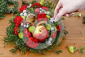 How to make christmas floral arrangement with carnations, chrysanthemum santini flowers and fir