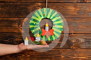 How to make christmas wreath from color paper with children. Step by step instructions. Handmade DIY new year holiday decoration p