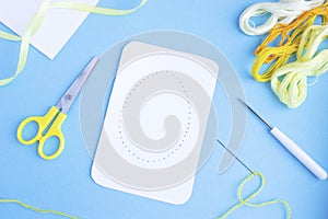 How to make a delicate Easter card an egg from a floss thread with your own hands, step by step instructions, step 3