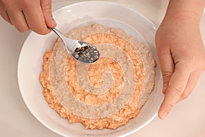 How to make homemade cottage cheese spread