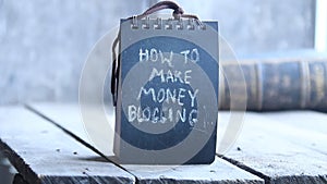 How to make money blogging