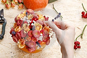 How to make a Thanksgiving centerpiece - step by step