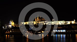 Hradcana Night Prag - nocni Praha