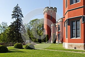 Hradek u Nechanic chateau