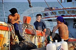 Hua Hin, Thailand: Three Tai Fishermen