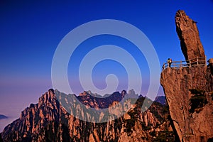 Huangshan(yellow) Mountain cliff