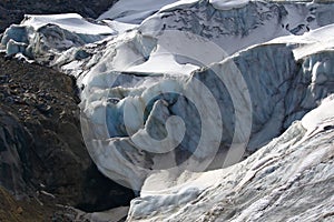 Huaytapallana, deglaciation snow photo