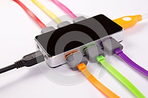 Hub with connected color wires