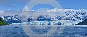 Hubbard Glacier in Yakutat Bay