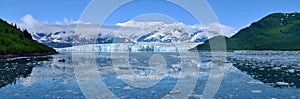 Hubbard Glacier in Yakutat Bay