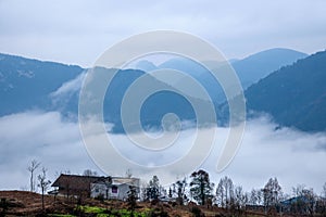 Hubei Badong Dazhiping River Valley sea of â€‹â€‹clouds