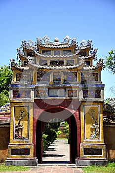 Hue Gate