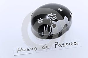 Huevo de Pascua, Spanish word on a white note for English Easter Egg photo