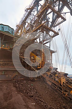 Huge coal mining coal machine