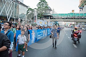 Huge crowds of supporter waiting for parade of Leicester City Football Club