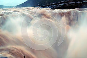 Hukou Waterfalls (Kettle Spout Falls)