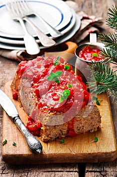 Hulled Barley Bread with tomato sauce